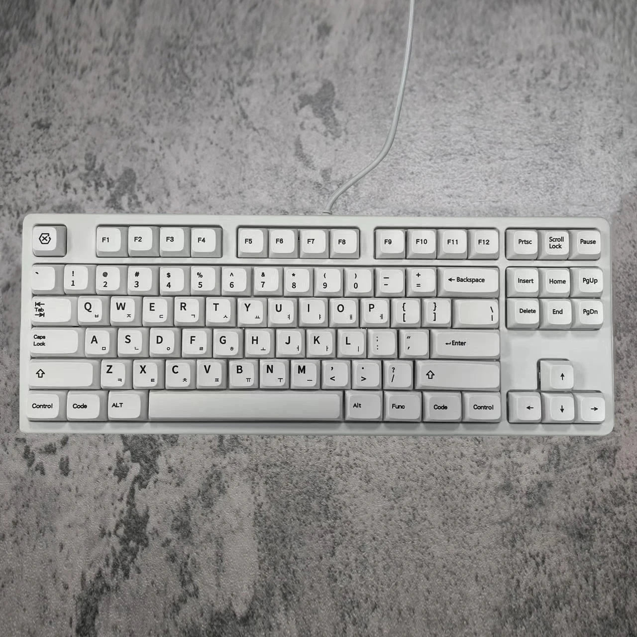 K135 Minimalist Japanese/Korean White Keycap PBT
